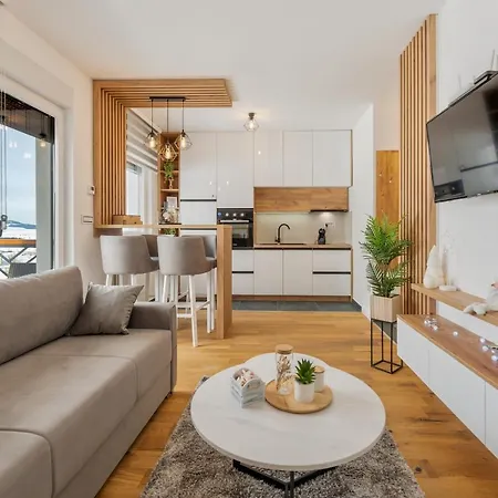 Borov Jezic Apartment